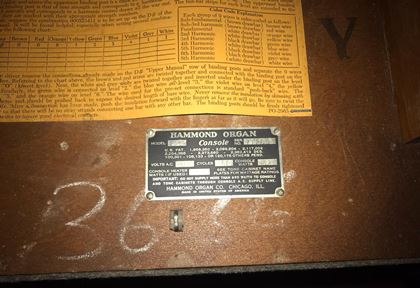 Hammond-C3 US with converters & Leslie